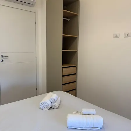 Casa Lidia Apartament *
